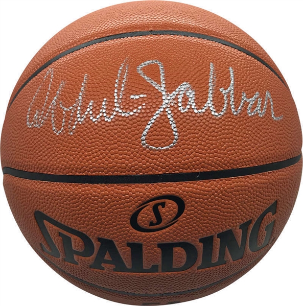 Kareem Abdul-Jabbar Signed Official NBA Leather Basketball (BAS/Beckett)