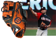 Jose Altuve Game Used Fielders Glove from The 2015 MLB All-Star Game! (MLB Authentication)