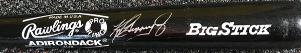 Ken Griffey Jr. Signed Personal Model Baseball Bat (Beckett/BAS Guaranteed)