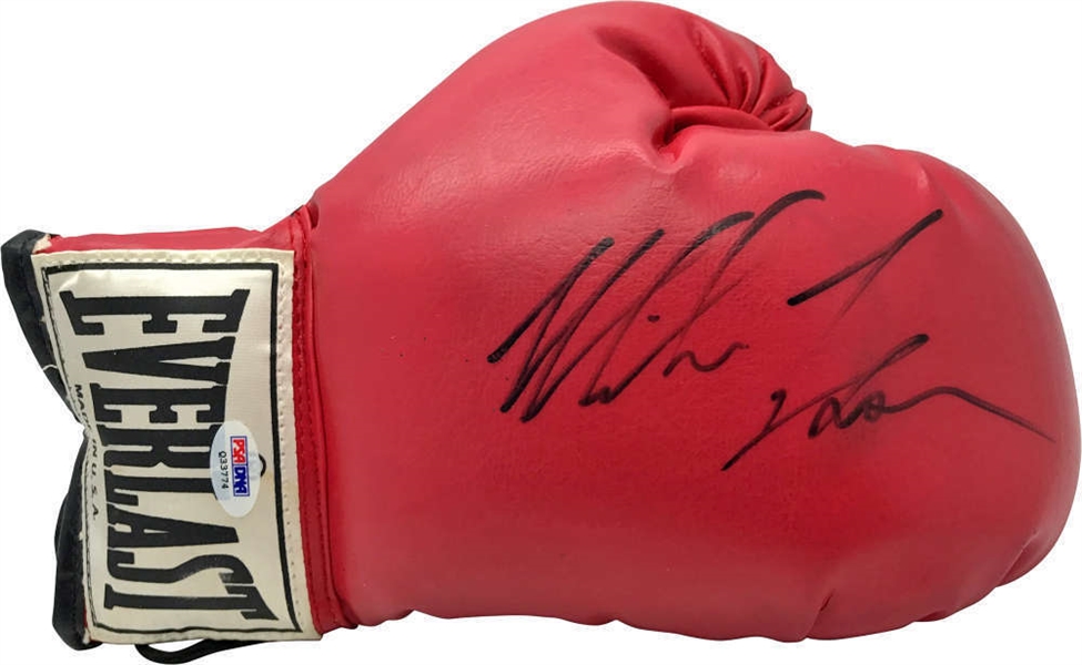 Mike Tyson ULTRA-RARE Signed Fighting-Era Boxing Glove (PSA/DNA)