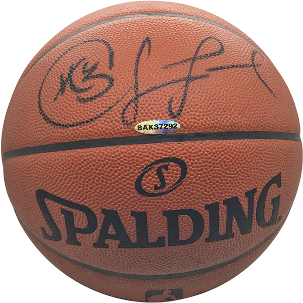 Chris Paul Signed Leather NBA Basketball (Upper Deck)