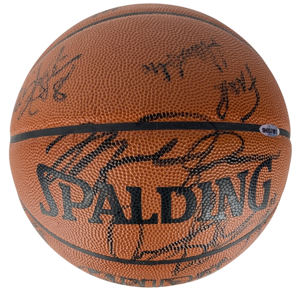 1997-98 NBA Champion Chicago Bulls Team Signed April 7th Game Issued Basketball w/ Jordan, Jackson & Others! (PSA/DNA & UDA)