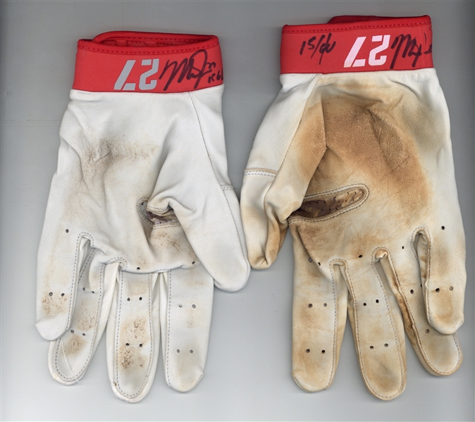 Mike Trout Game Used & Signed 2015 Angels Nike Vapor Batting Gloves (Anderson Authentics & JSA)
