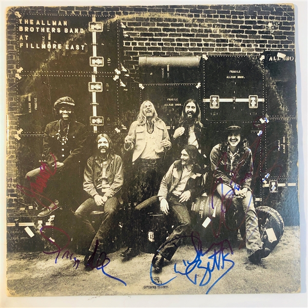 Allman Brothers Band Group Signed "At Fillmore East" Record Album w/Betts, Allman, Johanson & Trucks (John Brennan Collection)(Beckett/BAS Guaranteed)