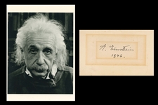 Albert Einstein Impeccably Bold Signature (Beckett/BAS Guaranteed) 