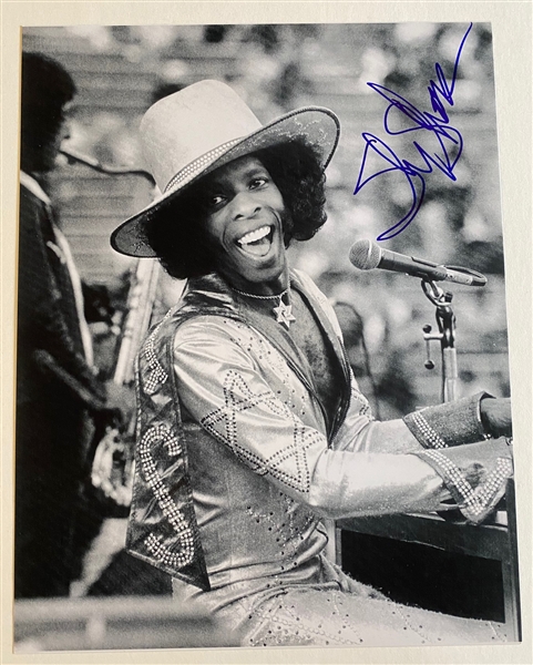 Sly Stone In-Person Signed 11" x 14" Photograph  (Beckett/BAS Guaranteed)