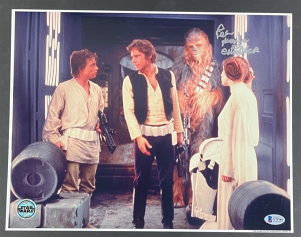 Star Wars 11" x 14" Photograph Signed by Peter Mayhew (Beckett/BAS)