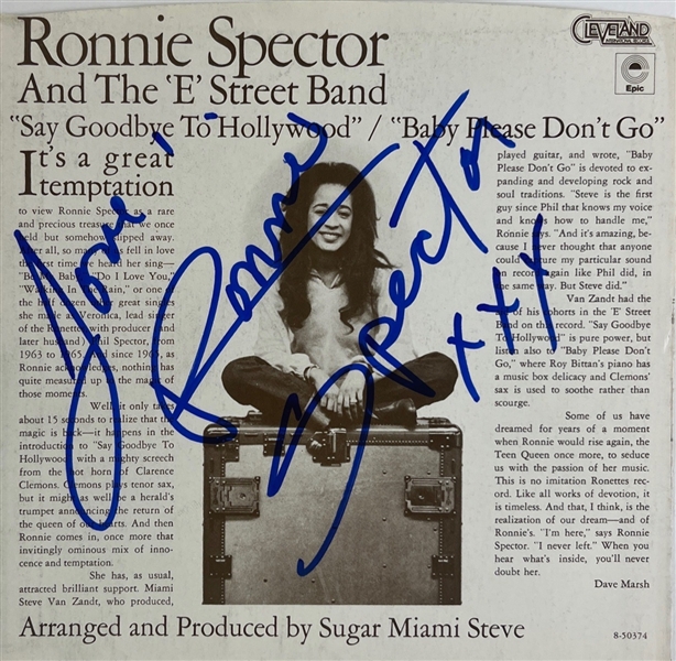 Ronnie Spector Signed 7" Album Sleeve (Beckett/BAS Guaranteed)