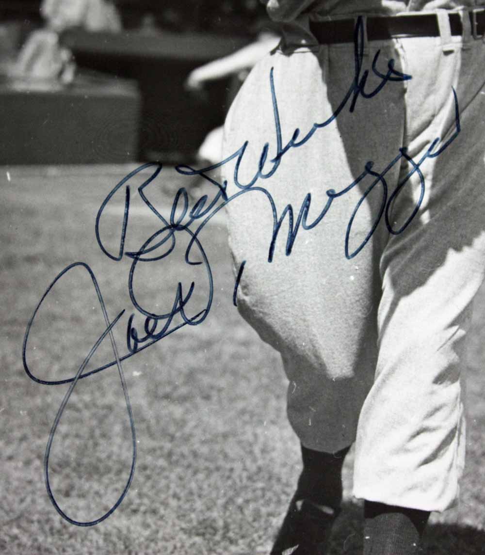 Lot Detail - Joe DiMaggio Signed Vintage 8" X 10" Wire Photo W/"Best ...