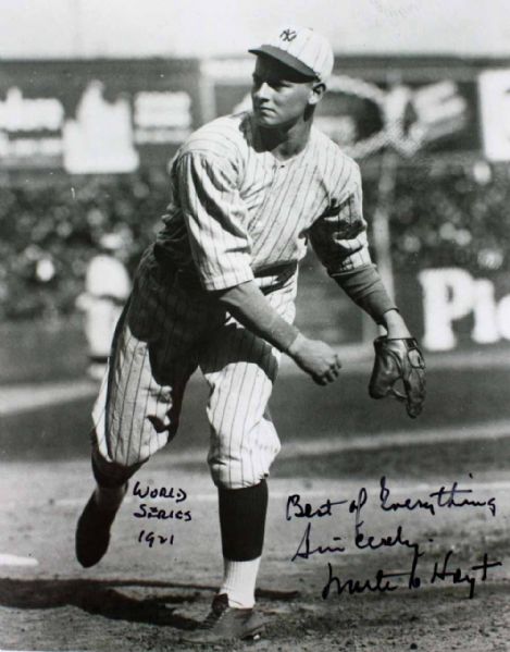 Waite Hoyt Signed 8" x 10" B&W Photo with "1921 World Series" Inscription