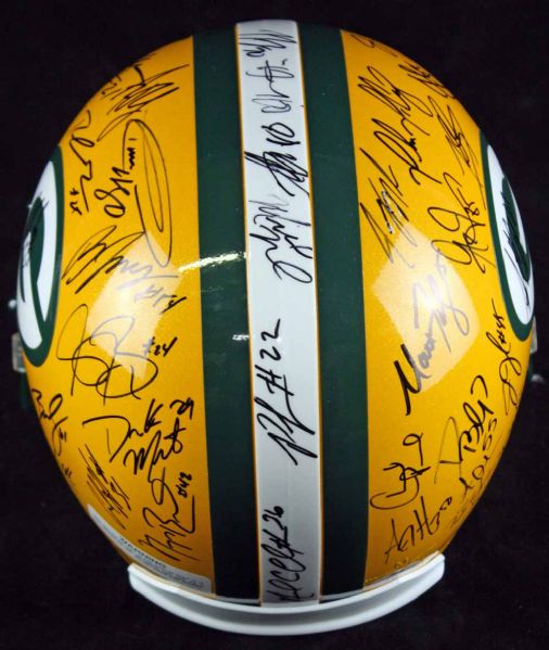 Lot Detail - 2010 Green Bay Packers (SB Champs!) Team Signed Full Sized