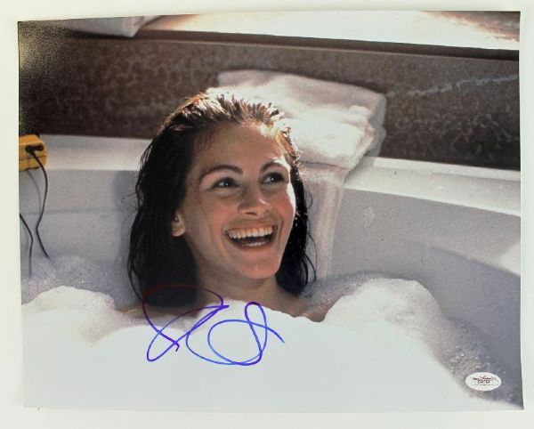 Julia Roberts Signed 11" x 14" Color Photo from "Pretty Woman" (JSA)