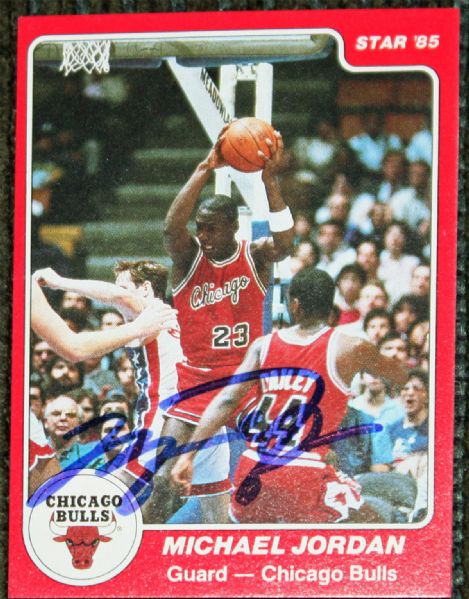 Lot Detail - Michael Jordan Signed 1985 Star Rookie Card #101 (UDA)