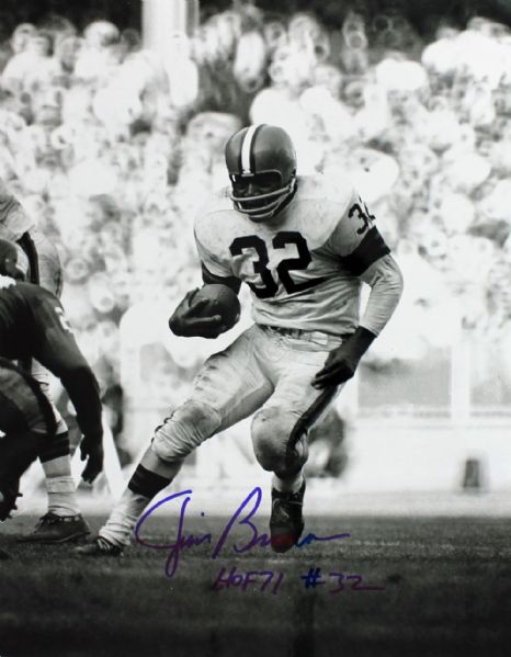 Jim Brown Signed 11" x 14" Color Photo with "HOF 71, #32" Inscriptions
