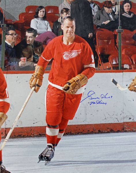 Gordie Howe Signed 16" x 20" Color Photo with "Mr. Hockey" Inscription (PSA/DNA)