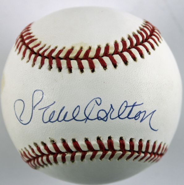 Steve Carlton Signed ONL Baseball (JSA)