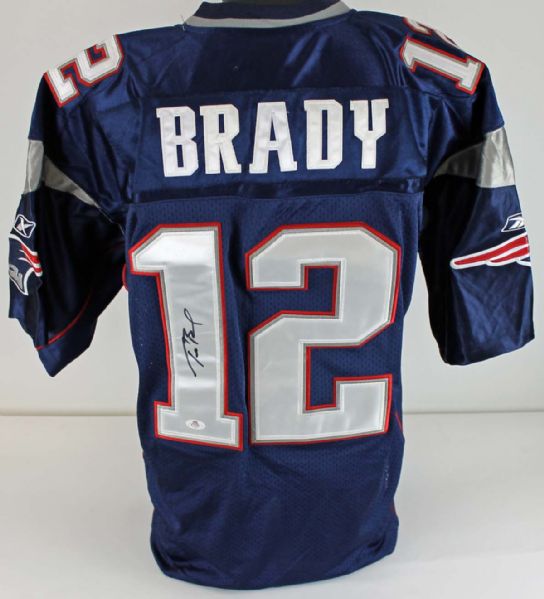 Tom Brady Signed Patriots Pro Model Jersey (Home)