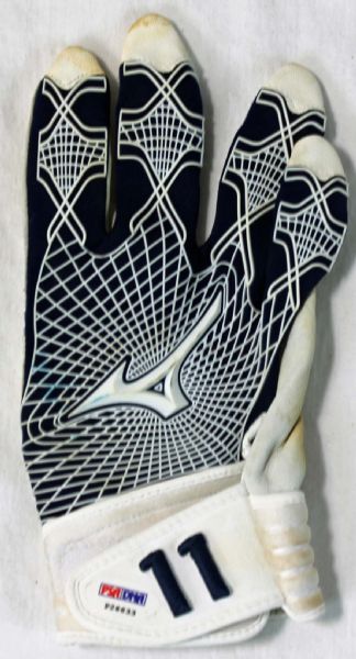 Brett Gardner 2011 Signed & Game Used Batting Glove (PSA/DNA)