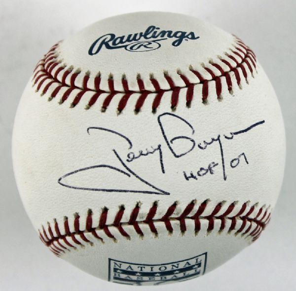 Tony Gwynn Signed OML Hall of Fame Baseball with "HOF 07" Inscription