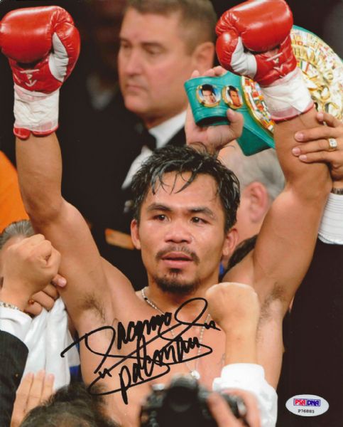Manny Pacquiao Signed 8" x 10" Color Photo (G)(PSA/DNA)