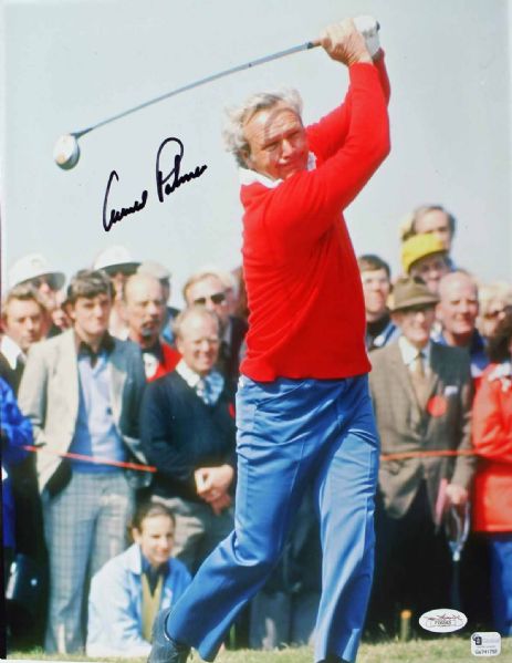Arnold Palmer Signed 11" x 14" Color Photo (JSA)