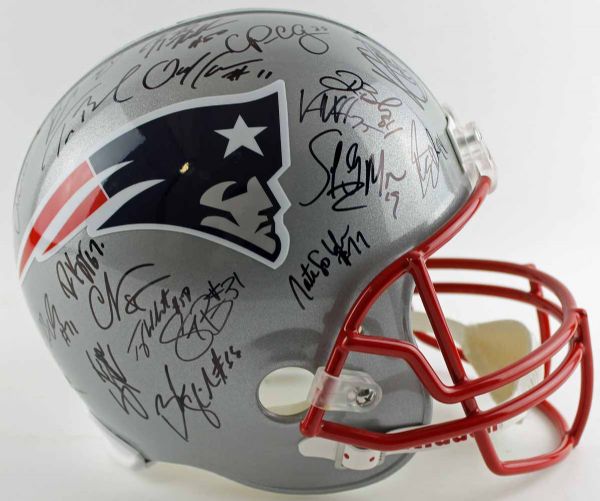 2011 New England Patriots (AFC Champs) Team Signed Full Sized Helmet (35+ Sigs)