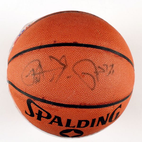 Patrick Ewing ULTRA RARE Single Signed NBA I/O Model Basketball (PSA/DNA)