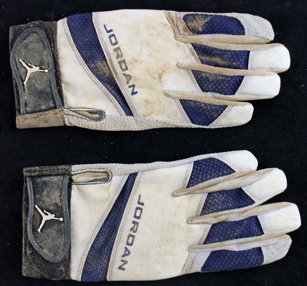 Derek Jeter Game Used Nike Custom Model Batting Gloves