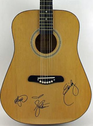 The Dixie Chicks Signed Full Size Acoustic Guitar (PSA/DNA)