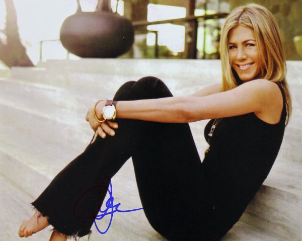 Jennifer Aniston Signed 8" x 10" Color Photo