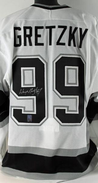 Wayne Gretzky Signed L.A. Kings Pro Model Jersey (Gretzky Hologram)