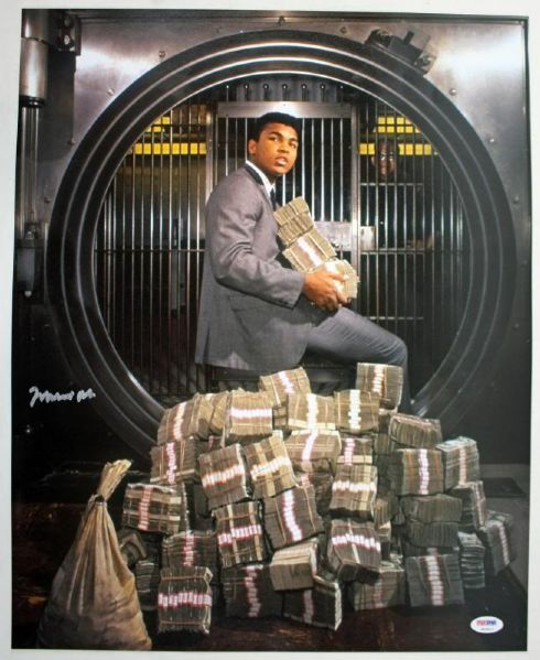 Muhammad Ali Signed 16" x 20" Color Photo (PSA/DNA)