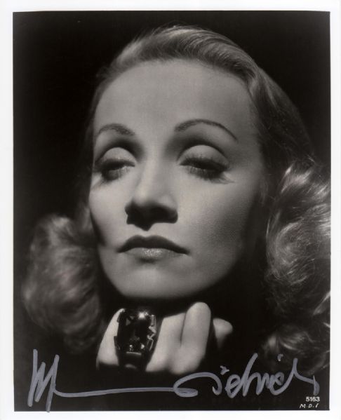 Marlene Dietrich Stunning Signed 8" x 10" B&W Photo (PSA/DNA)