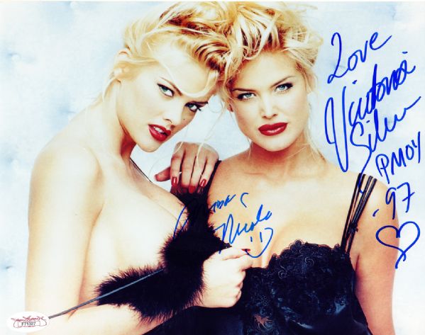 Anna Nicole Smith & Victoria Silvstedt Rare Dual Signed 8" x 10" Color Photo (JSA)