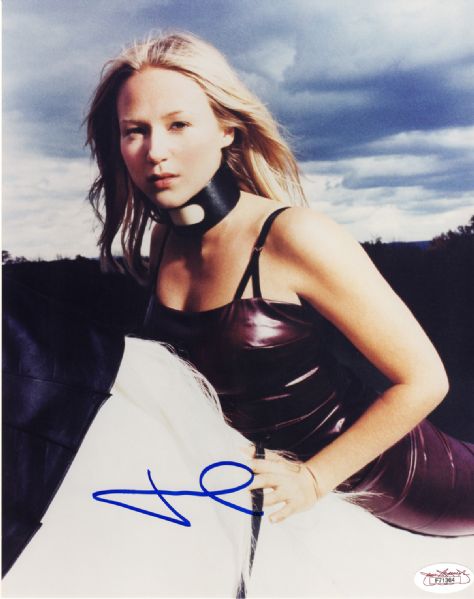 Jewel In-Person Signed 8" x 10" Color Photo (JSA)