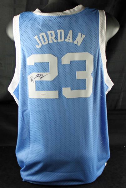 Michael Jordan Signed North Carolina Tarheels College Model Jersey (JSA)