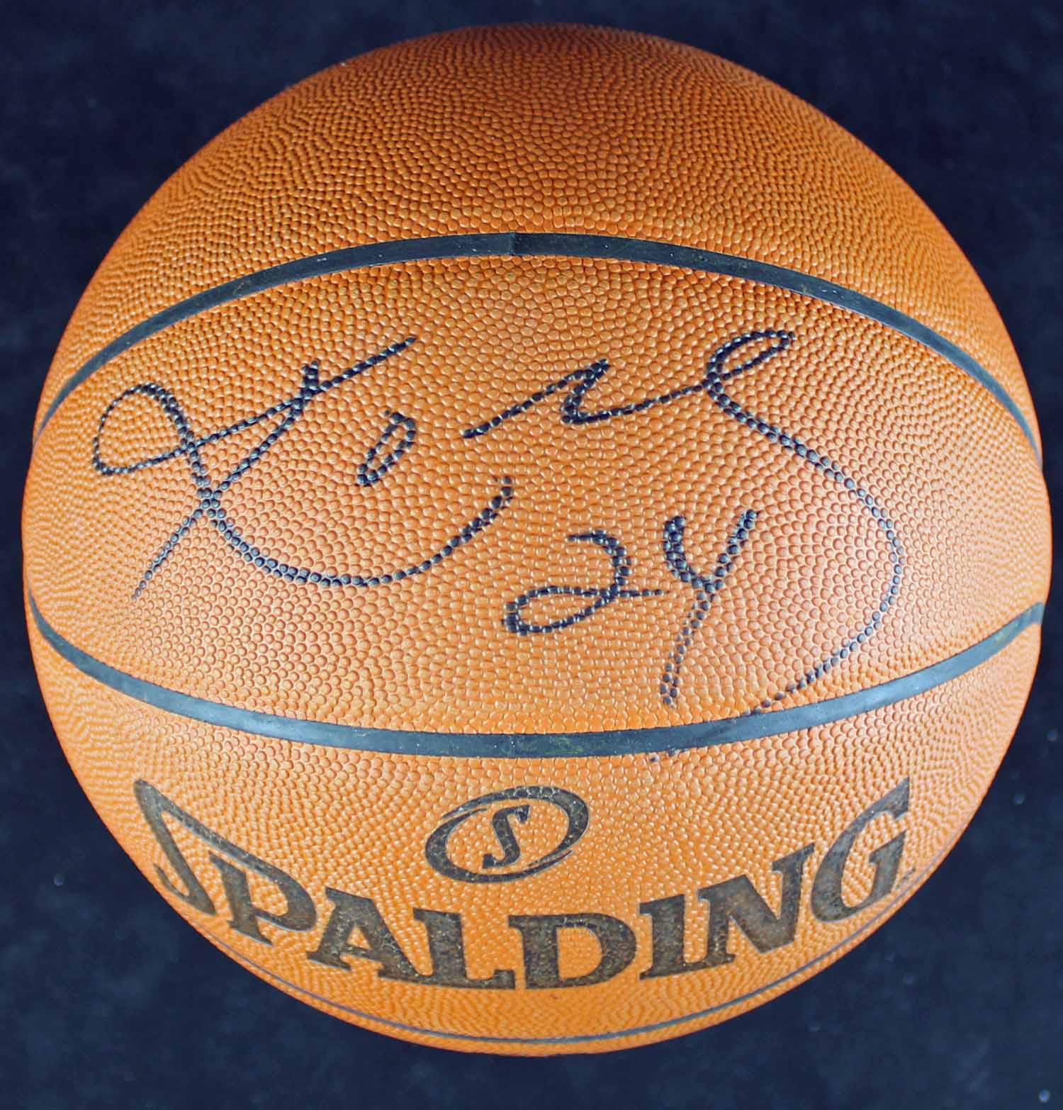 kobe bryant signed basketball