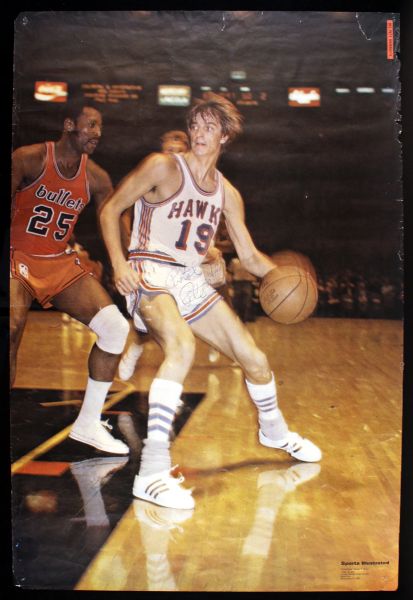 Pistol Pete Maravich Rare Signed 23" x 35" Sports Illustrated Poster from 1970 (JSA & PSA)