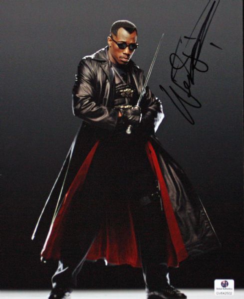 Wesley Snipes Signed "Blade" 8" x 10" Color Photo