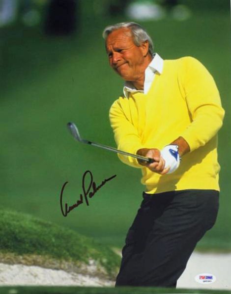 Arnold Palmer Signed 11" x 14" Color Photo (PSA/DNA)