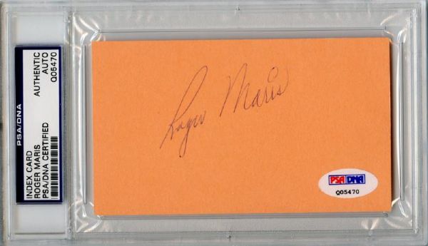 Roger Maris Signed Vintage 3" x 5" Card (PSA/DNA Encapsulated)