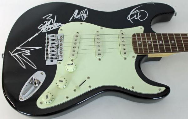 Soundgarden Group Signed Strat Style Electric Guitar (4 Sigs)(PSA/DNA)