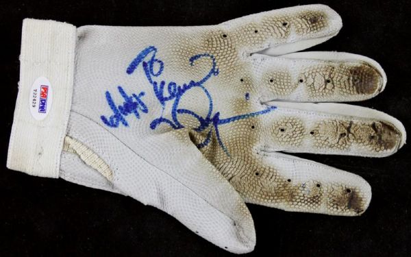 Mark McGwire Signed Game Used Batting Glove from 1998 Season! (PSA/DNA)