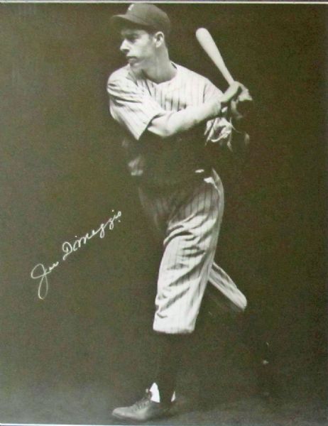 Joe DiMaggio Signed 16" x 20" Photograph (JSA)