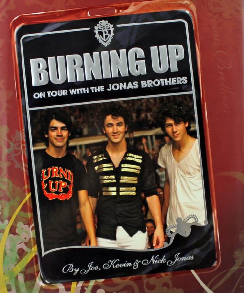Jonas Brothers Signed "Burning Up" Book (PSA/DNA)