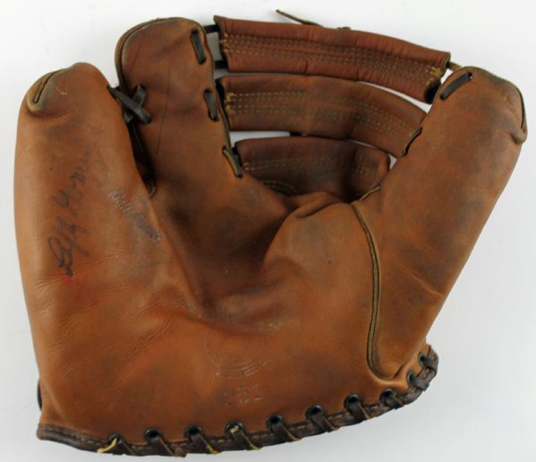 Lefty Gomez Vintage Signed Reach Baseball Glove