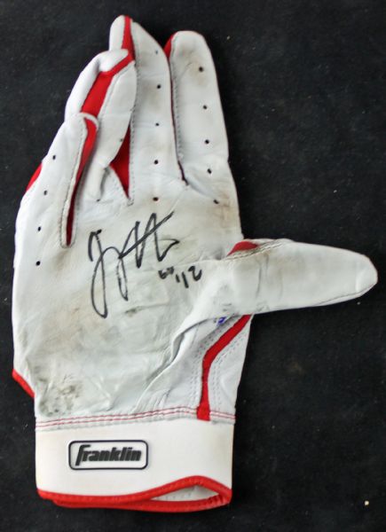 Joey Votto Signed Game-Used Batting Glove (PSA/DNA)