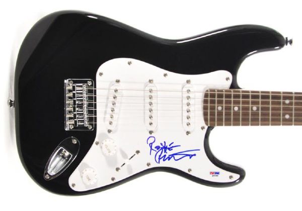 Robbie Robertson Signed Electric Guitar (PSA/DNA)