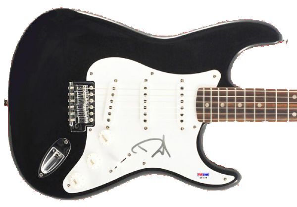 Foo Fighters: David Grohl Signed Strat Style Electric Guitar (PSA/DNA)