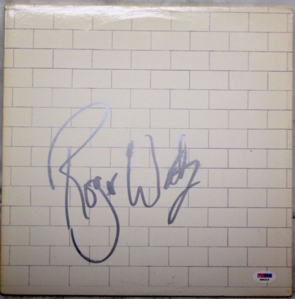 Roger Waters Signed Pink Floyd "The Wall" Album (PSA/DNA)